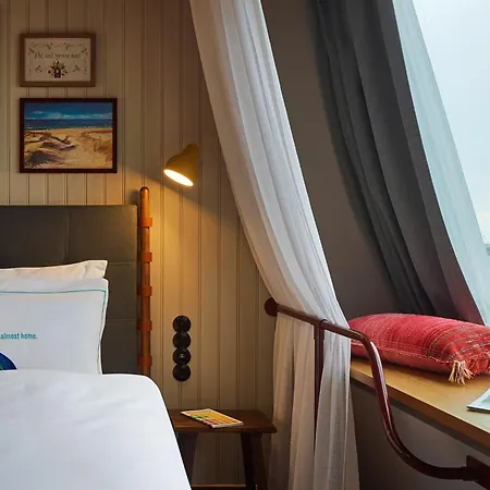 25Hours Hotel Paper Island Copenhagen Room photo